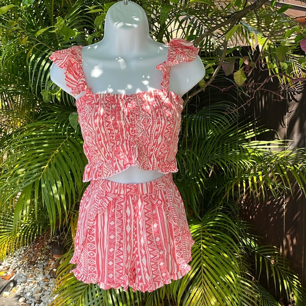 SALTY LEMON Tribal Print Cover Up Top & Shorts Matching Set size small